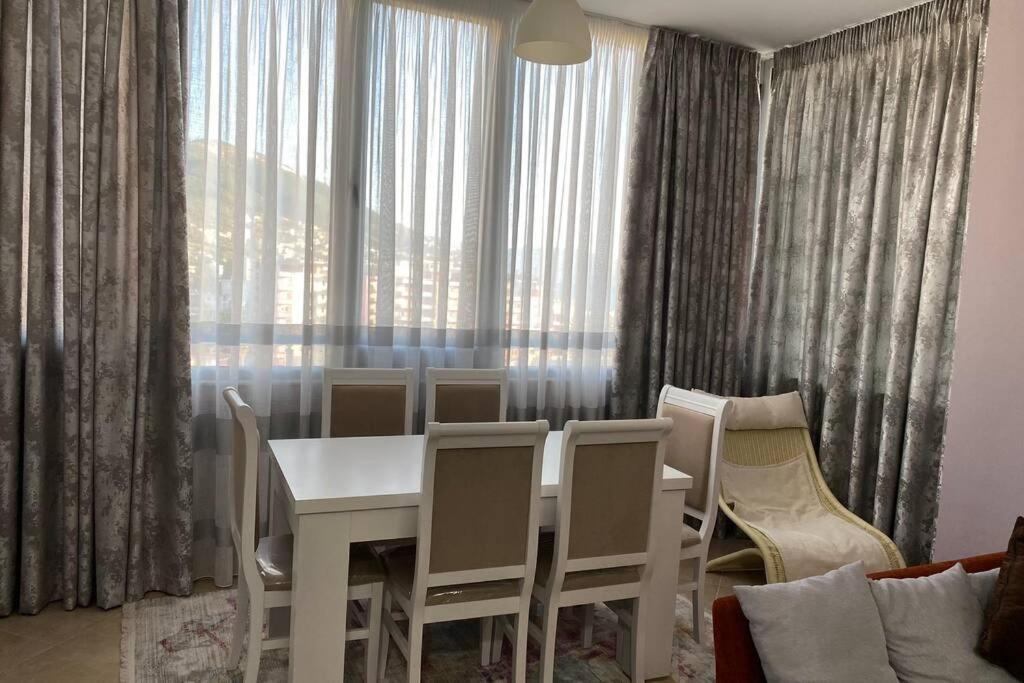 Sea Scape Apartment Vlore Luaran gambar